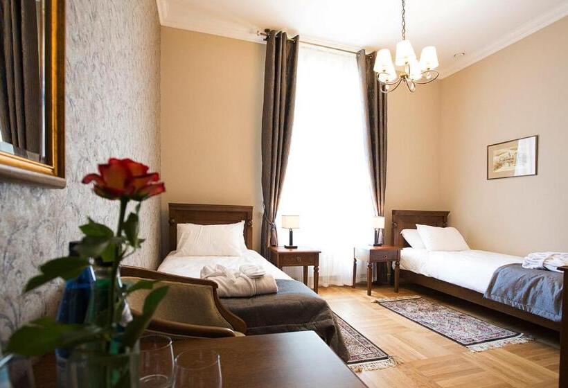 اتاق استاندارد, Polanka Conference Center