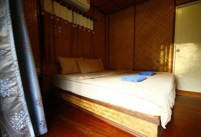 کابین, Koh Kood Neverland Beach Resort