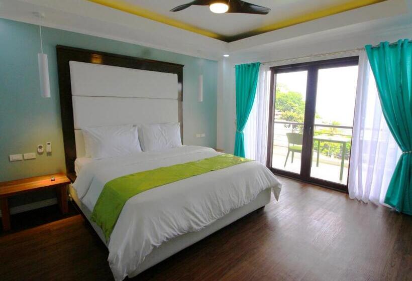 Полулюкс, Manarra Sea View Resort