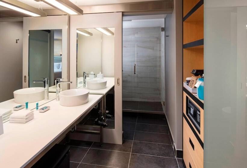Люкс Вид на Город, Aloft Coral Gables