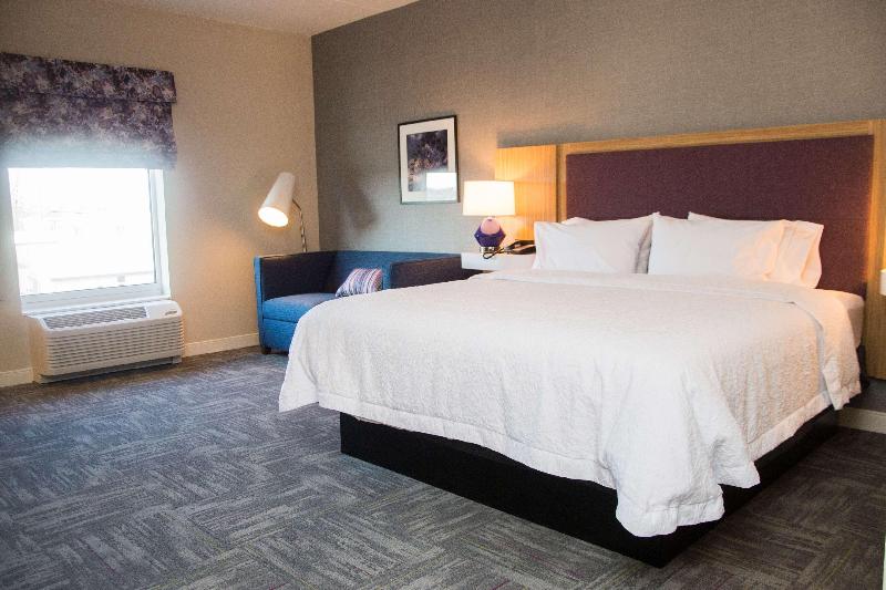 Стандартный Номер Кровать Кинг, Hampton Inn & Suites By Hilton Warrington Horsham
