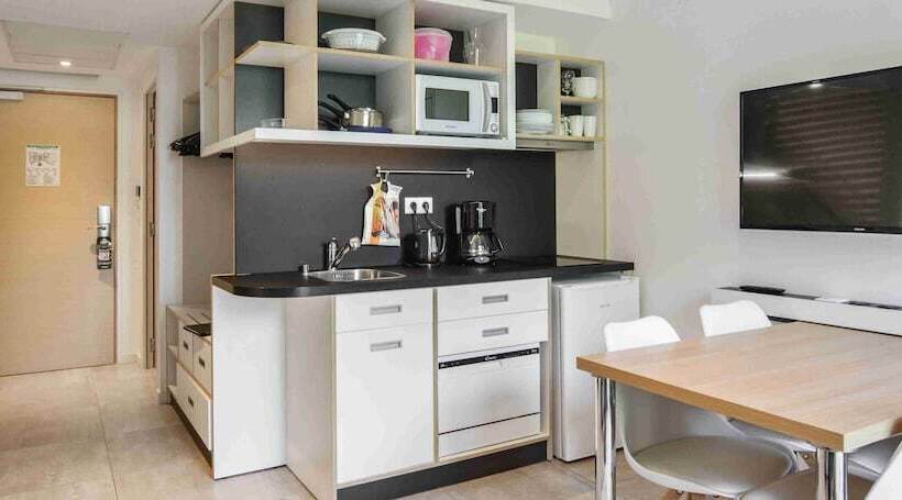 이그제큐티브 스튜디오, Kyriad Résidence Cabriès   Plan De Campagne