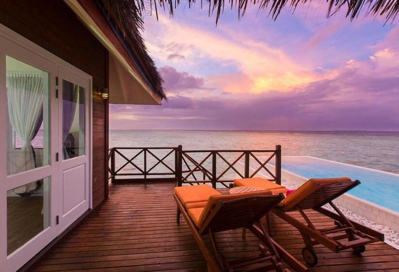 ویلای یک اتاق خوابه با استخر شنا, Sun Siyam Vilu Reef   24 Hour All Inclusive With Free Transfers