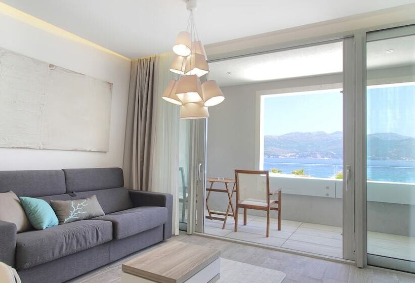 Люкс 3 Спальни, Kalamota Beach House