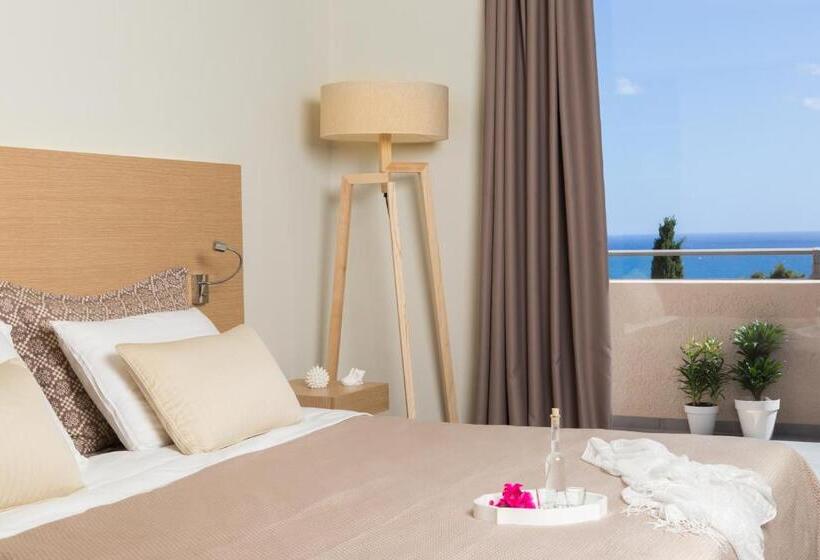 2 Bedroom Superior Suite with Views, Sundance Apartments & Suites