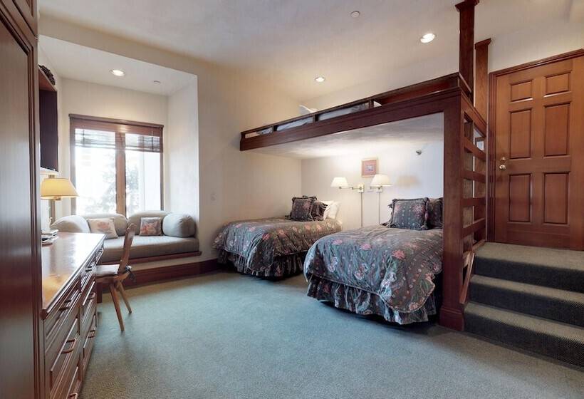 침실 2개 아파트, Christiania Condominiums  Coraltree Residence Collection