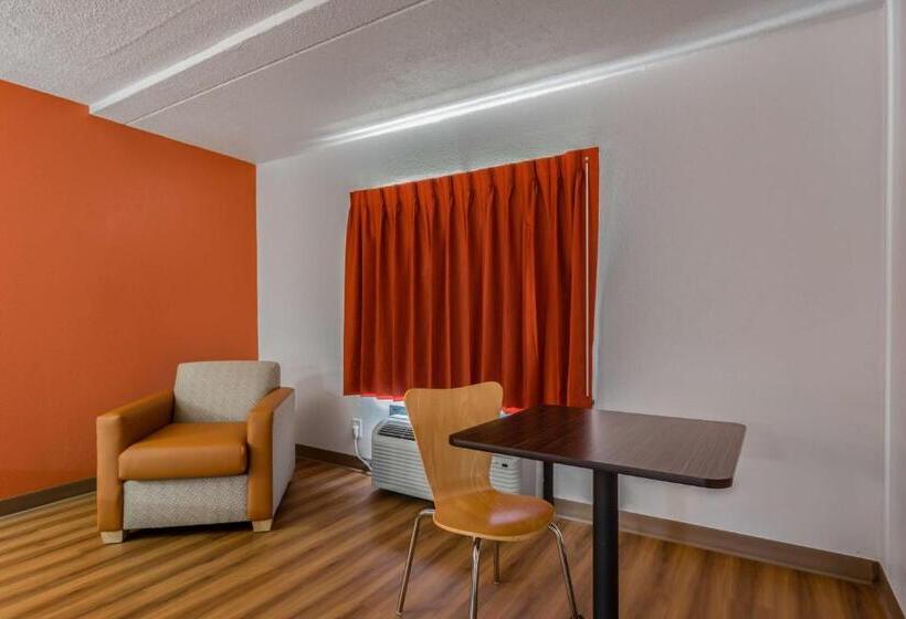 Стандартный Номер Кровать Кинг, Motel 6 White, Ga   Cartersville
