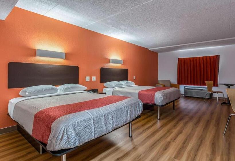 Номер Стандарт Кровать Квин Адаптированный для Инвалидов, Motel 6 White, Ga   Cartersville