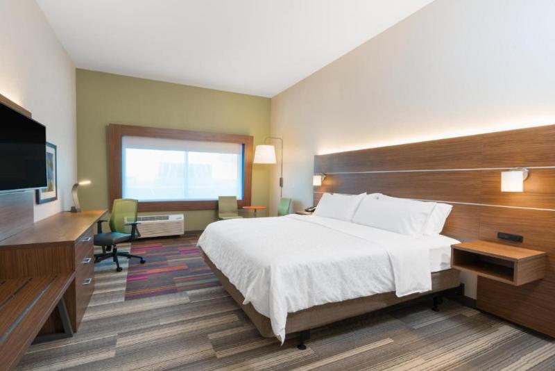 带观景的标准间, Holiday Inn Express & Suites Lake Havasu   London Bridge, An Ihg