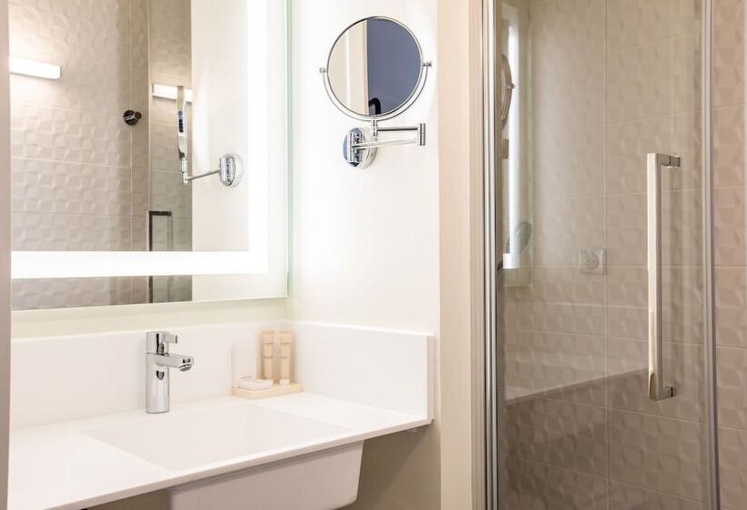 ファミリールーム, Hôtel Mercure Paris Gennevilliers