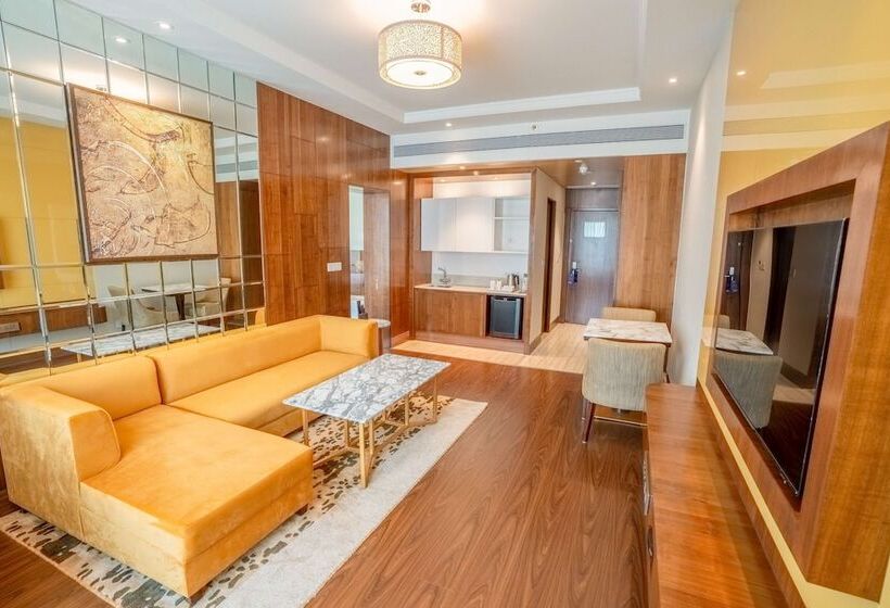 Люкс, Radisson Blu Pune Hinjawadi
