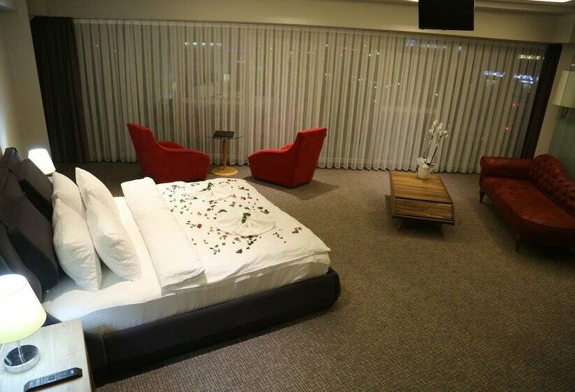 Номер Deluxe, City Inegol