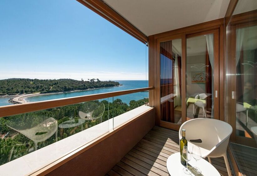 سوئیت پریمیوم با چشم‌انداز دریا, Maistra Select All Suite Island Hotel Istra