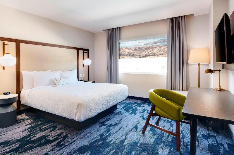 חדר סטנדרט עם מיטת קינג, Fairfield Inn & Suites By Marriott Tijuana