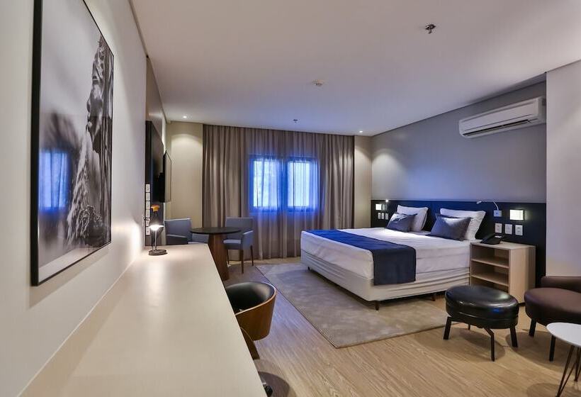 Номер Deluxe, Quality Hotel Blumenau