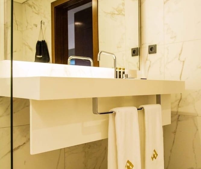 스탠다드 룸, Grand Plaza Hotel Nampula