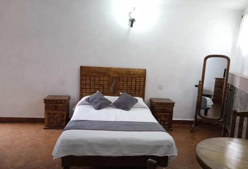 اتاق استاندارد سه نفره, Valle Bonito, Valle De Bravo