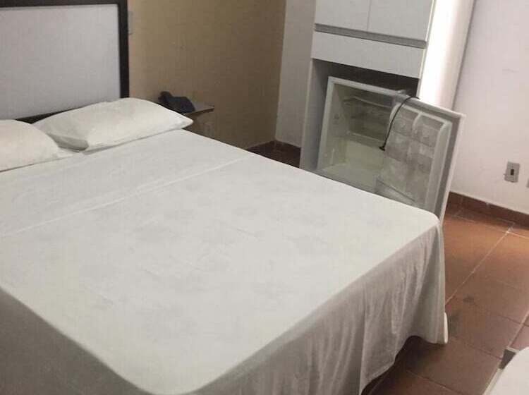 Номер Стандарт Трехместный, Sambura