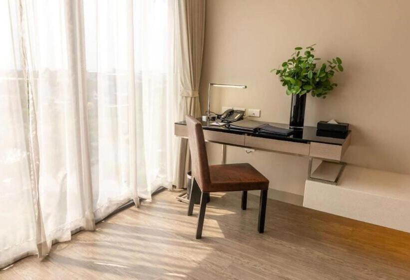 اتاق سوپریور با تخت بزرگ, The Park Nine Hotel Suvarnabhumi