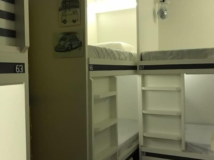 تختخواب در اتاق مشترک, Aipa Hostel.com