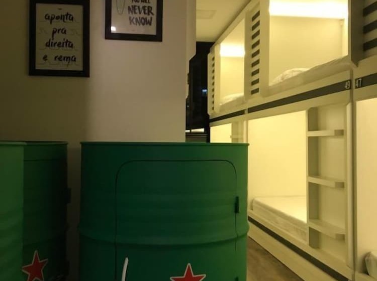 تختخواب در اتاق مشترک, Aipa Hostel.com