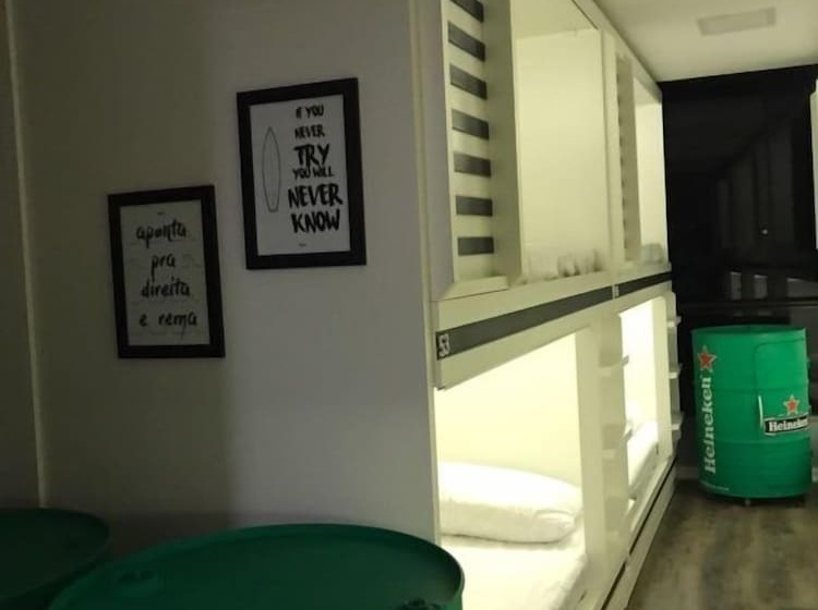 تختخواب در اتاق مشترک, Aipa Hostel.com