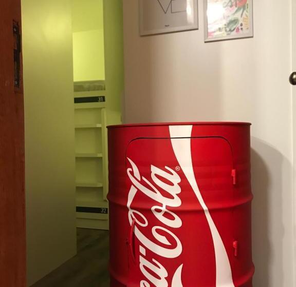 خانه 1 خوابه, Aipa Hostel.com