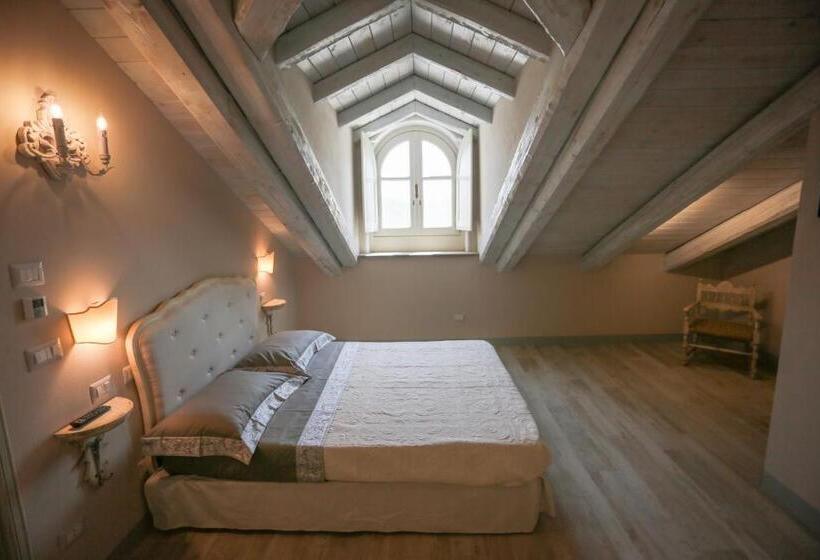 غرفة قياسية مطلّة علي الحديقة, B&b Villa Ricardi