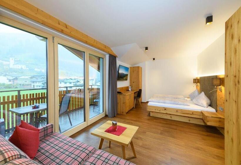 اتاق لوکس با بالکن, Appartement Pension Kendlbacher