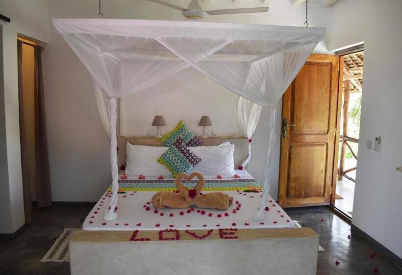 اتاق لوکس با چشم‌انداز دریا, Villa Huruma