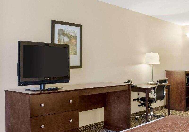 اتاق لوکس با چشم‌انداز دریاچه, Mövenpick Hotel Du Lac Tunis