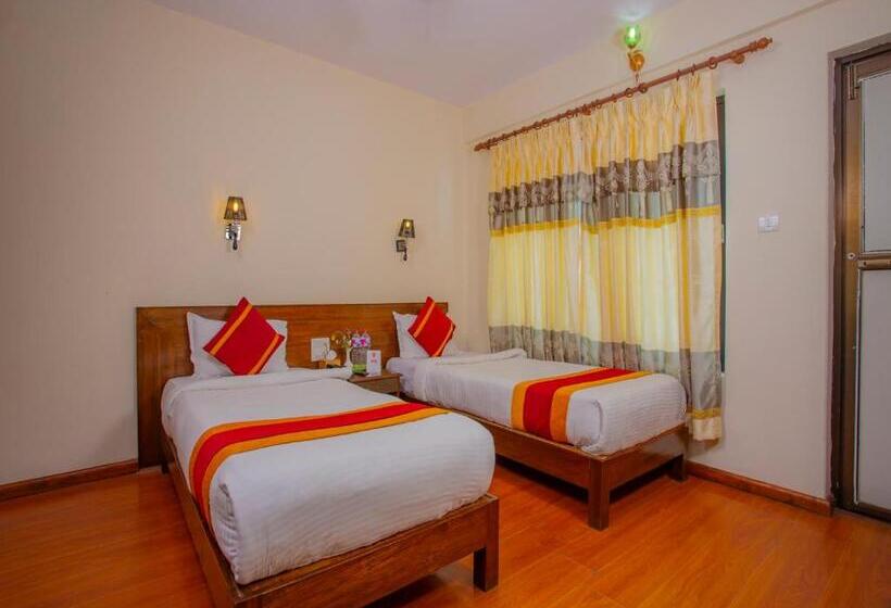 اتاق لوکس, Garuda Inn
