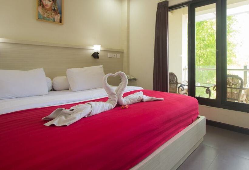 디럭스 룸, Maxi Hotel Kedonganan