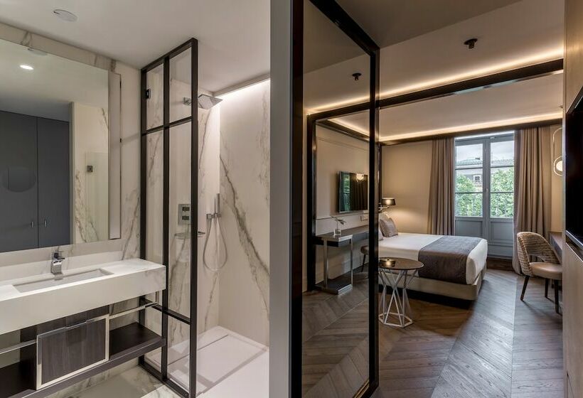 이그제큐티브 룸, Room Mate Gorka