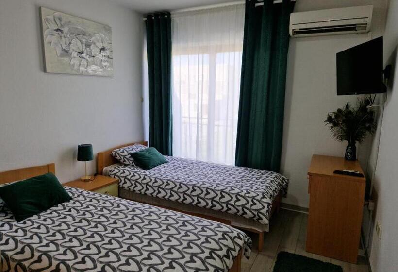 스탠다드 룸, Motel Tri Lovca
