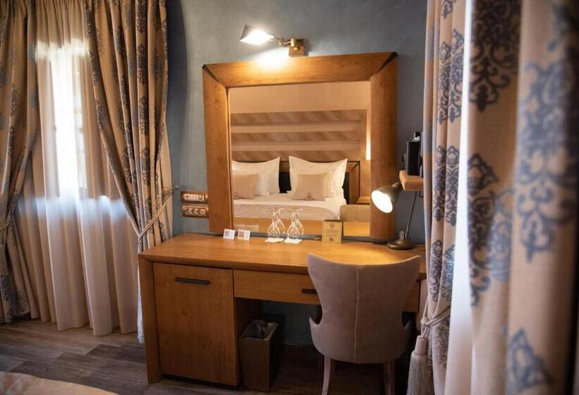 Номер Deluxe, Mystras Grand Palace Resort & Spa