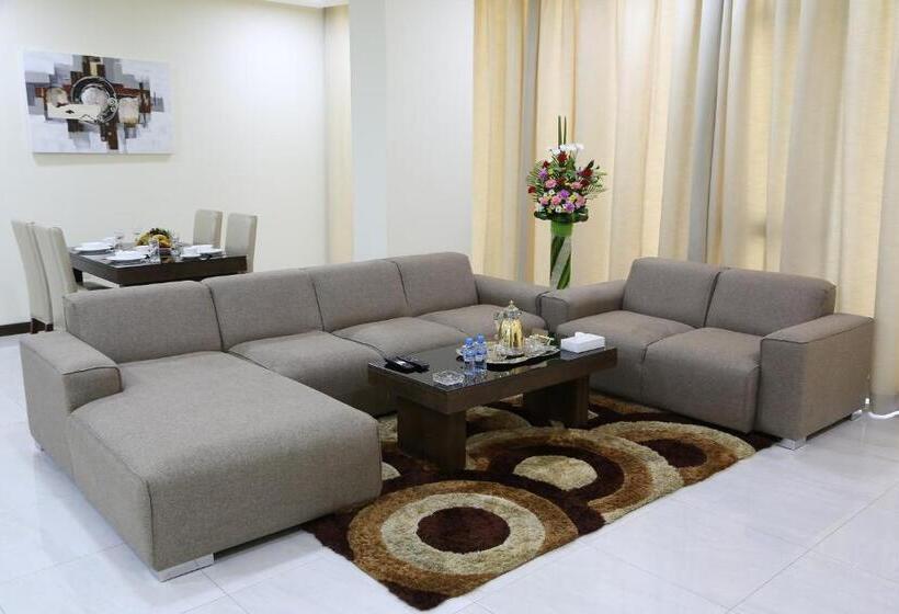 سوئیت خانواده 2 خوابه, Belle Tower Apartments