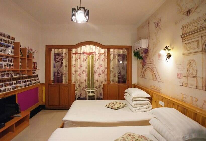 Семейный Номер, Wuzhen Guyun Qianxun Guest House