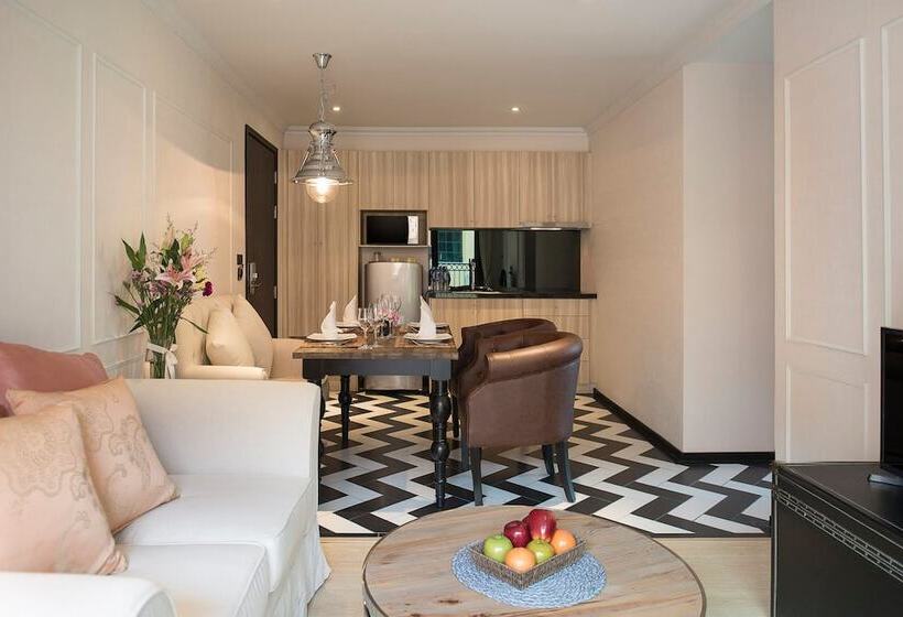 Family Suite, The Symphony Suites Pattaya