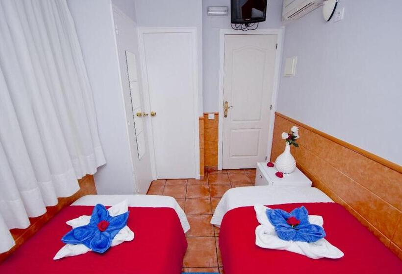 Номер Стандарт, Barcelona City Rooms