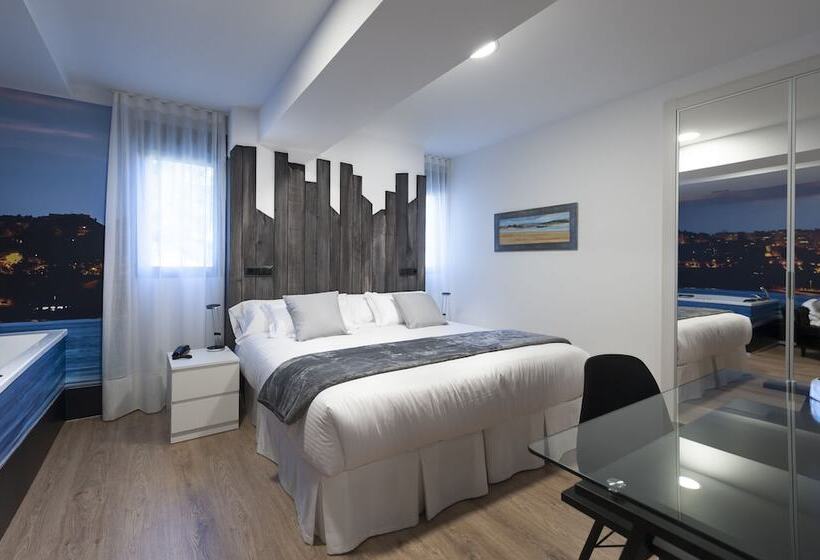 バスタブ付きデラックスルーム, Suite Home Sardinero