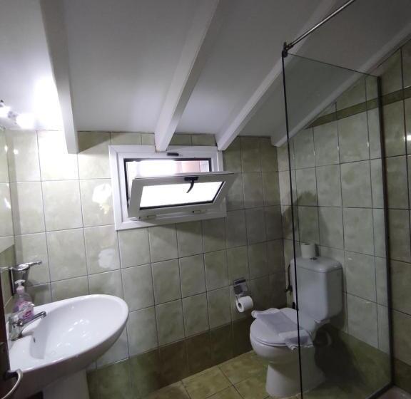 آپارتمان 2 خوابه, Kavos Plaza