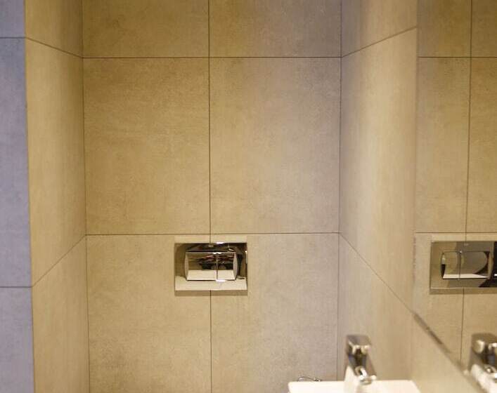 اتاق استاندارد, Keflavik Micro Suites