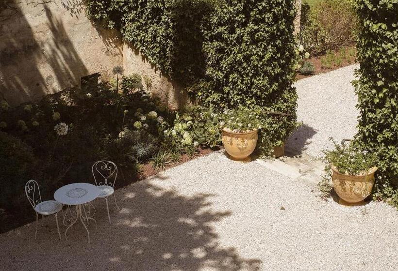 Апартаменты 3 Спальни, Le Galinier, Lourmarin, An Authentic Beaumier Guesthouse