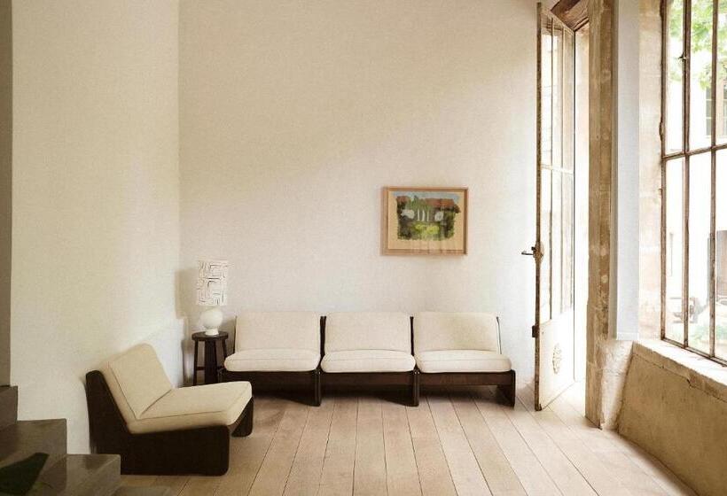 Хижина, Le Galinier, Lourmarin, An Authentic Beaumier Guesthouse