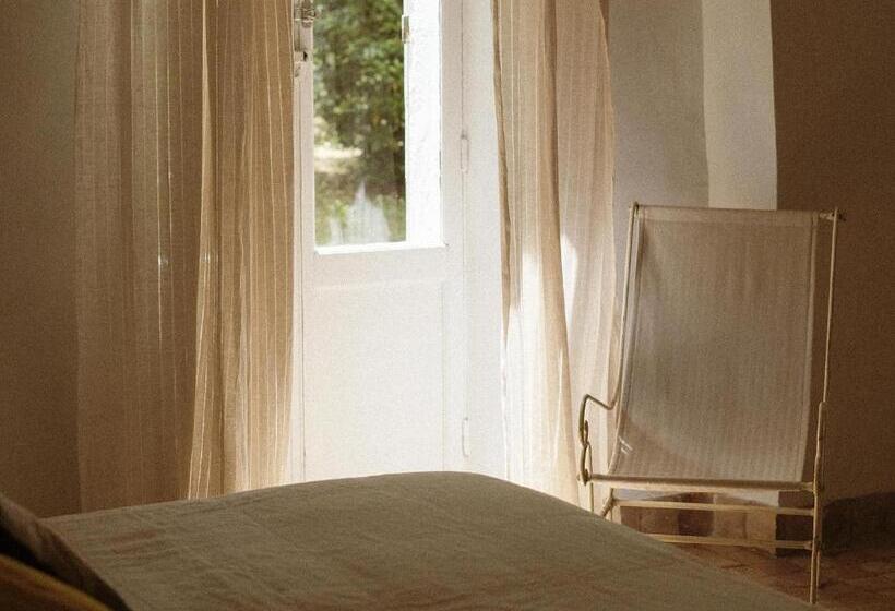 Полулюкс, Le Galinier, Lourmarin, An Authentic Beaumier Guesthouse