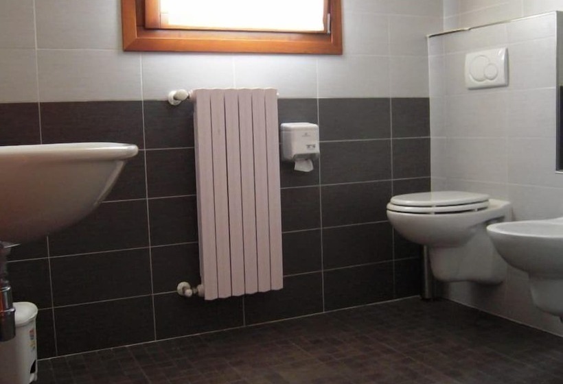 Quarto Triplo Estandar, Agriturismo La Prosciutta