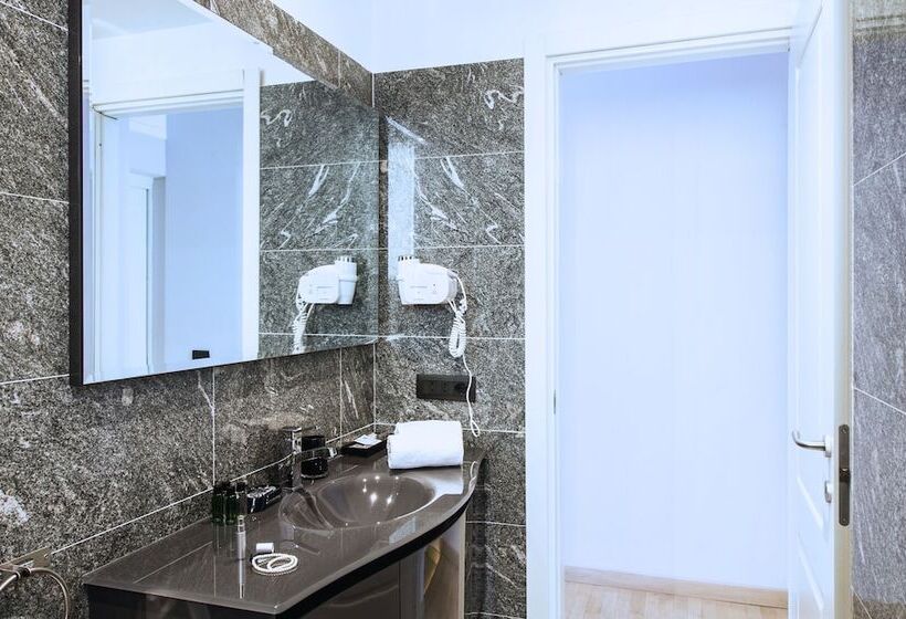 اتاق استاندارد, Aiello Rooms