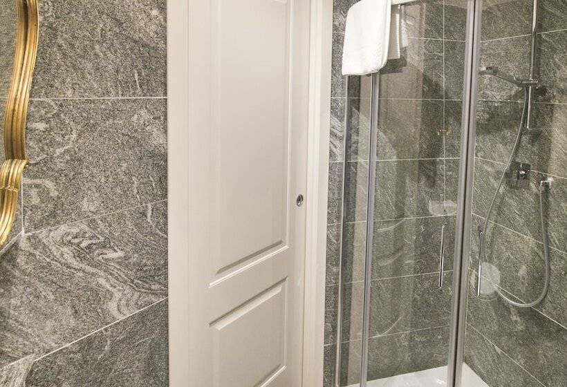 اتاق سوپریور, Aiello Rooms