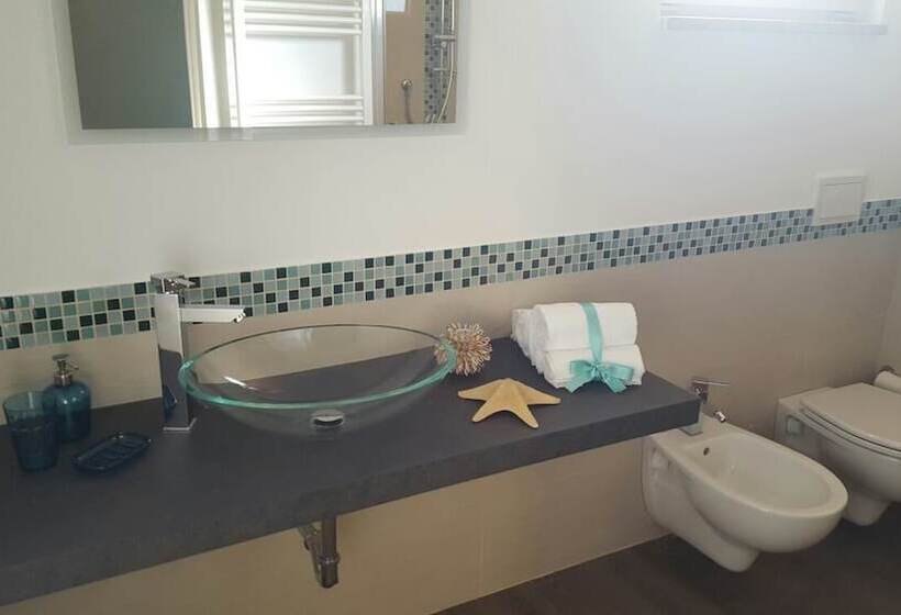 Quarto Estandar com Sacada, B&b Il Saraceno